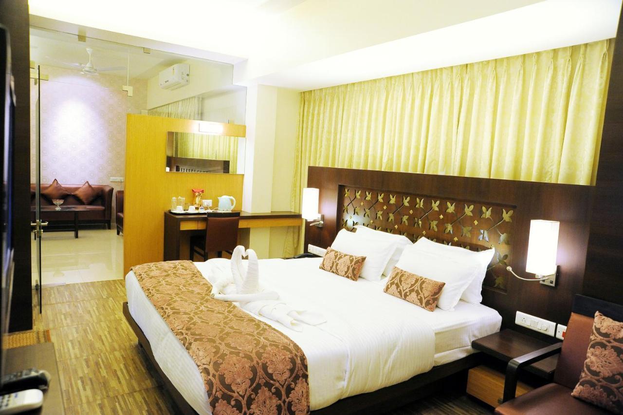 Hotel Sea Fans รัตนากีรี ภายนอก รูปภาพ